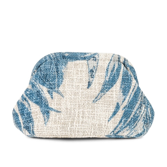 Amuse Society Handbags - AMUSE SOCIETY Kaye Clutch in Sea Wind